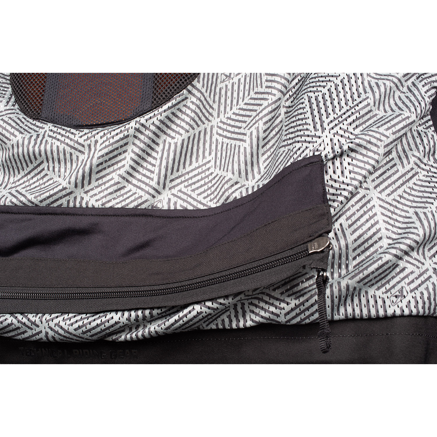 5146-004_Stealth Black_18